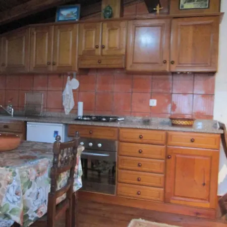 Casinha A Beira Ribeirio *