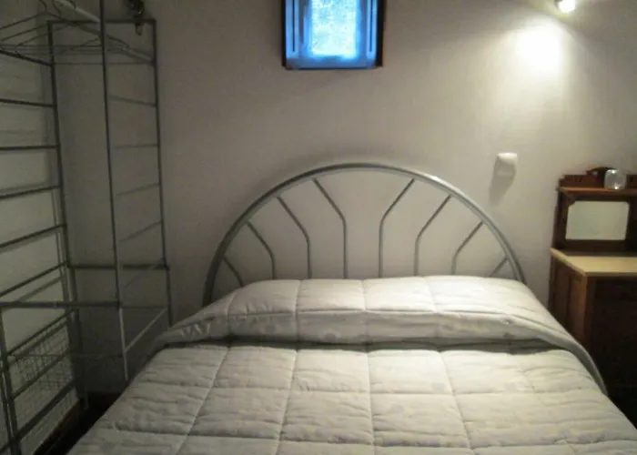 Casinha A Beira Ribeirio * Manteigas